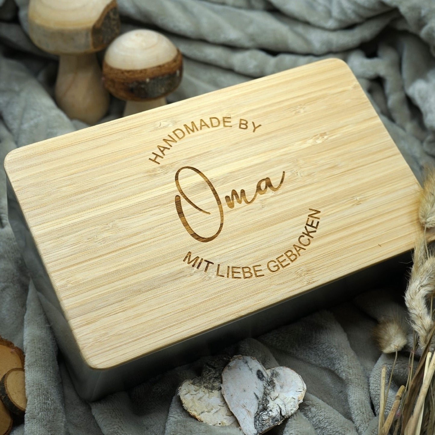 Personalisierte Keksdose "mit Liebe gebacken"