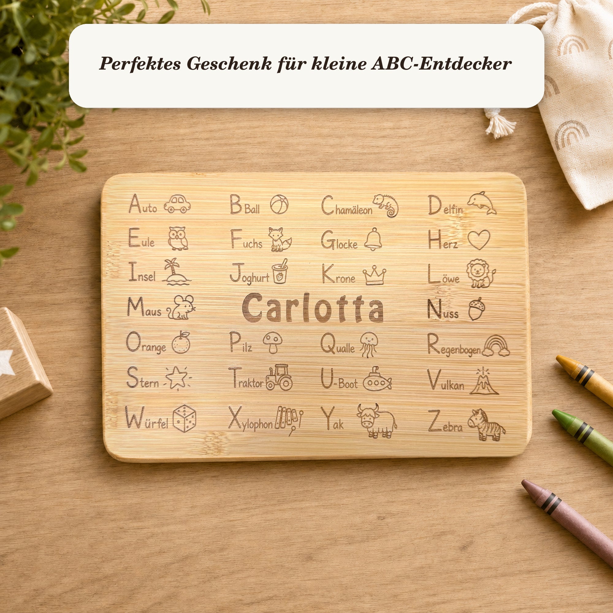 Personalisiertes ABC-Frühstücksbrettchen als Geschenk für kleine ABC-Entdecker