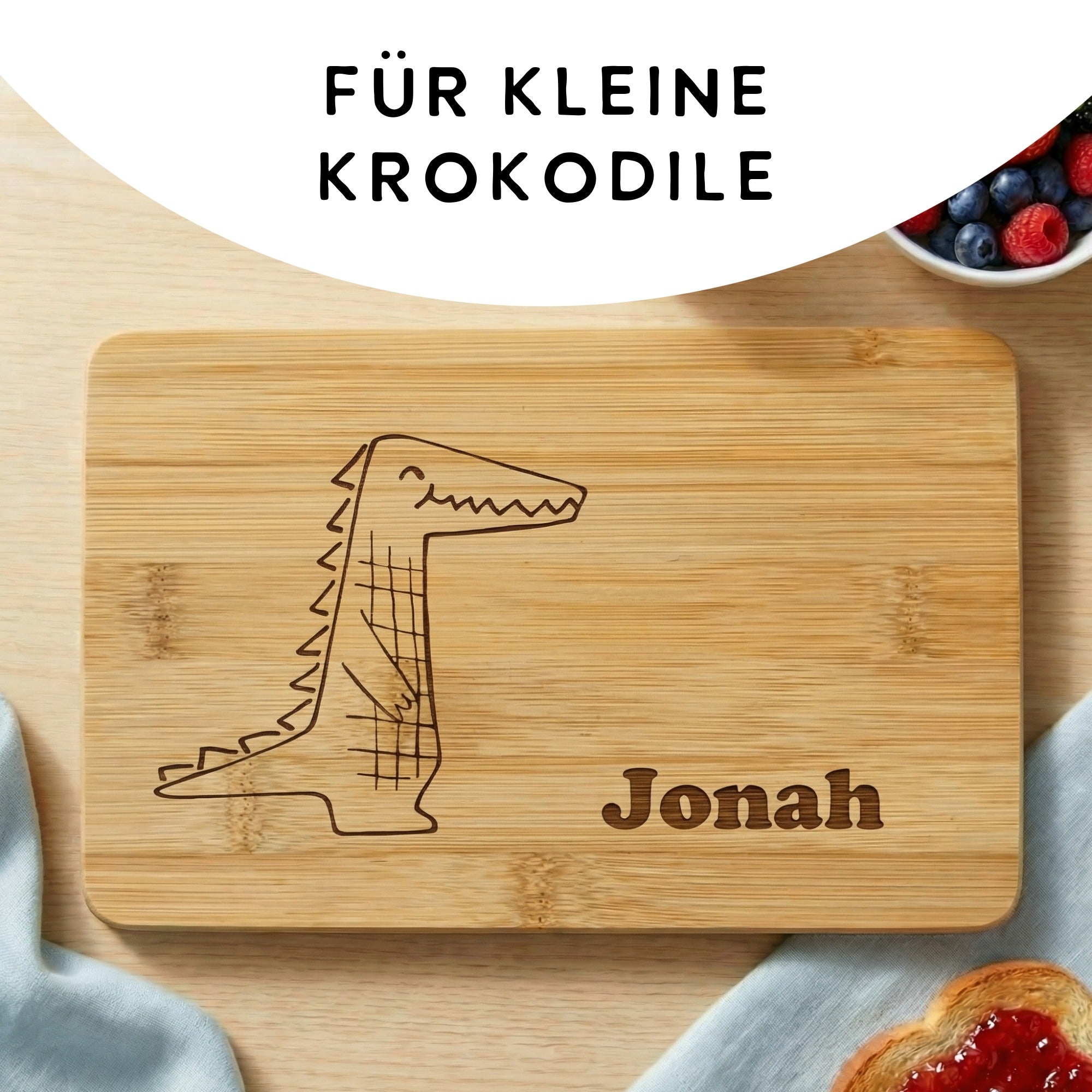 Frühstücksbrettchen für Kinder mit Krokodil Design und individueller Namensgravur als Geschenkidee